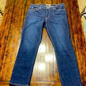 Women’s Levi’s Classic Straight Jeans